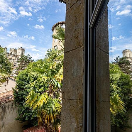 Superbe Appartement, Situe Au Coeur De La Ville. Auch Exterior foto